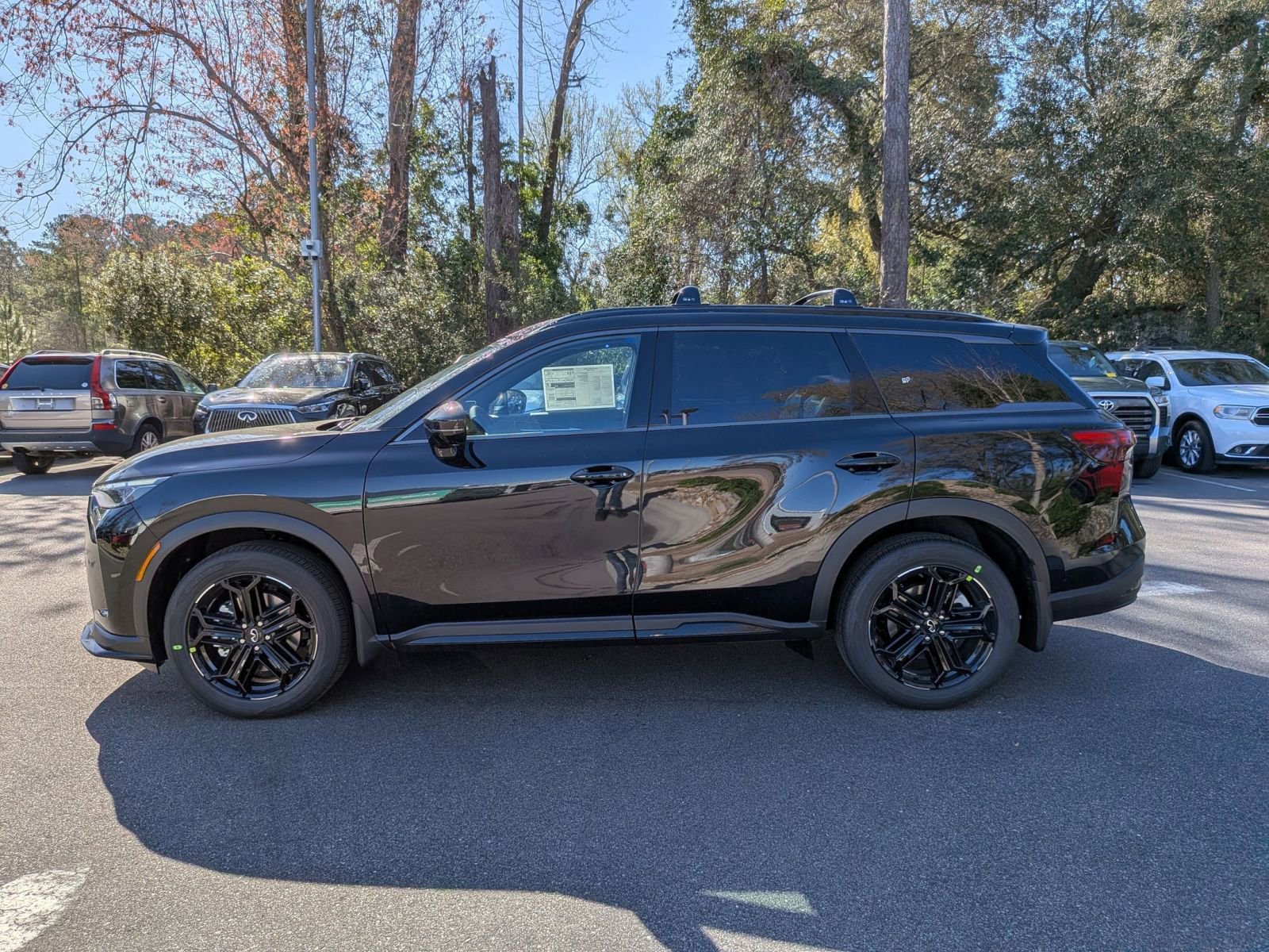 New 2026 INFINITI QX60 Sport w/ Dark Cargo Package AWD/4WD image 6
