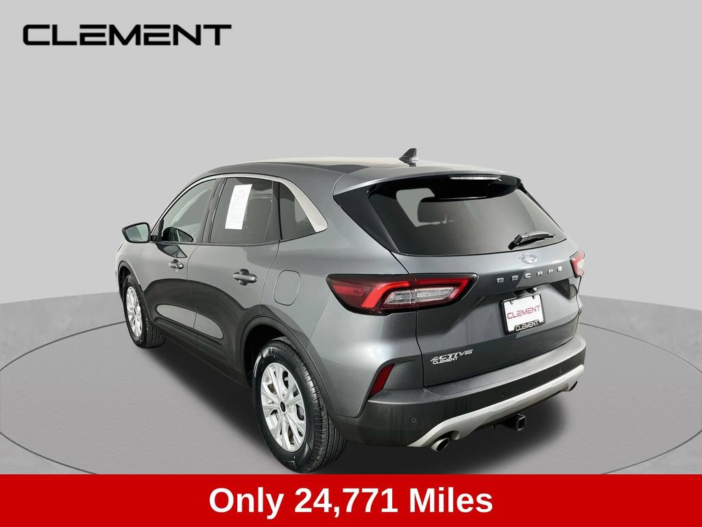 Used 2024 Ford Escape Active w/ Tech Pack #1 FWD image 8