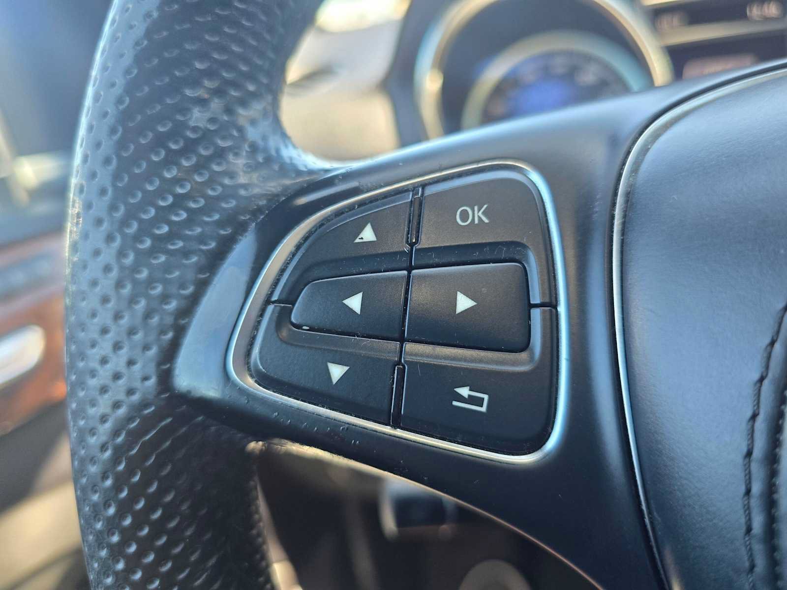 Used 2019 Mercedes-Benz GLS 450 4MATIC image 36