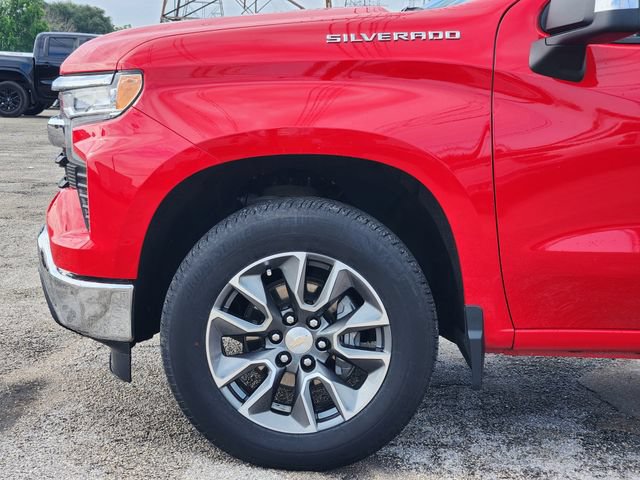 Used 2023 Chevrolet Silverado 1500 LT AWD/4WD image 8