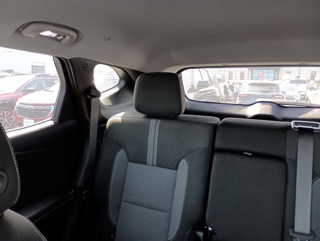 Used 2024 Chevrolet Blazer LT image 12