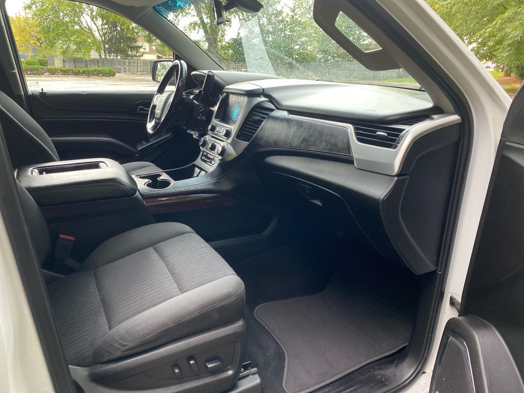 Used 2019 GMC Yukon XL SLE AWD/4WD image 25