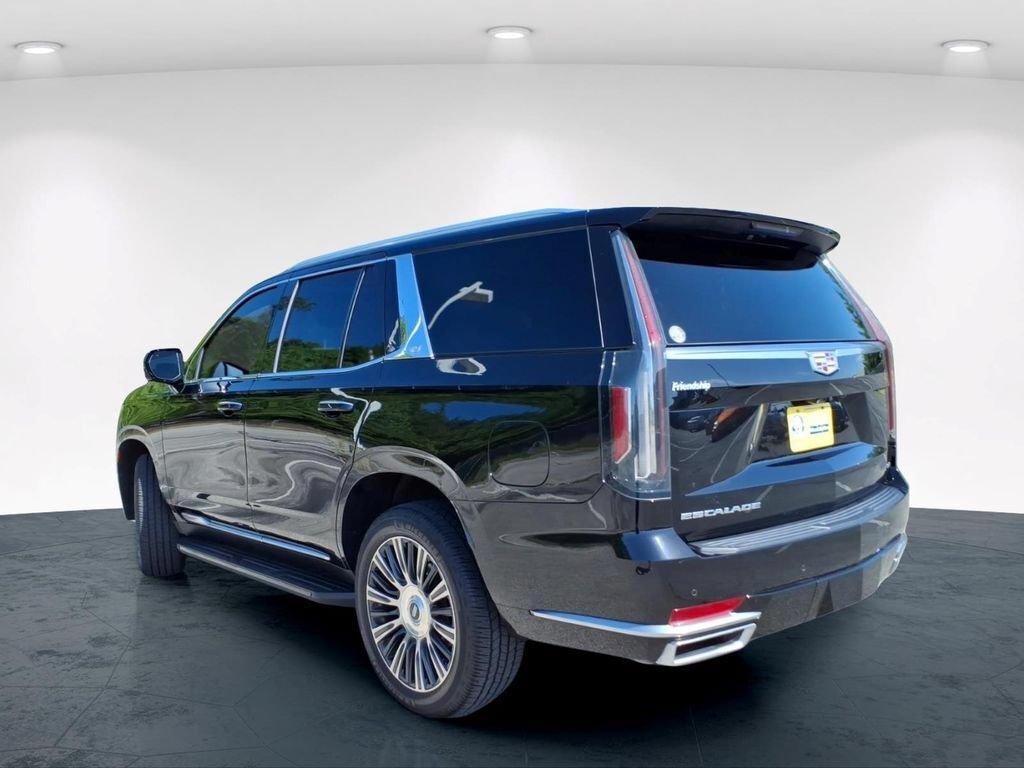 Used 2021 Cadillac Escalade Premium Luxury AWD/4WD image 11