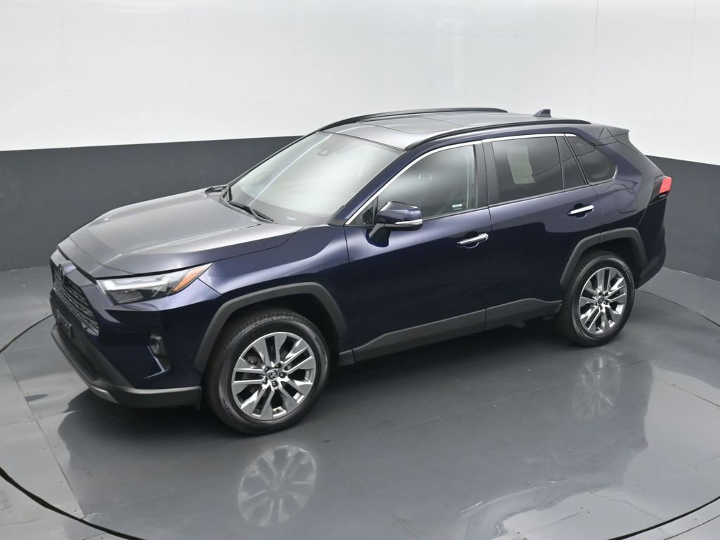 Used 2023 Toyota RAV4 Limited image 42