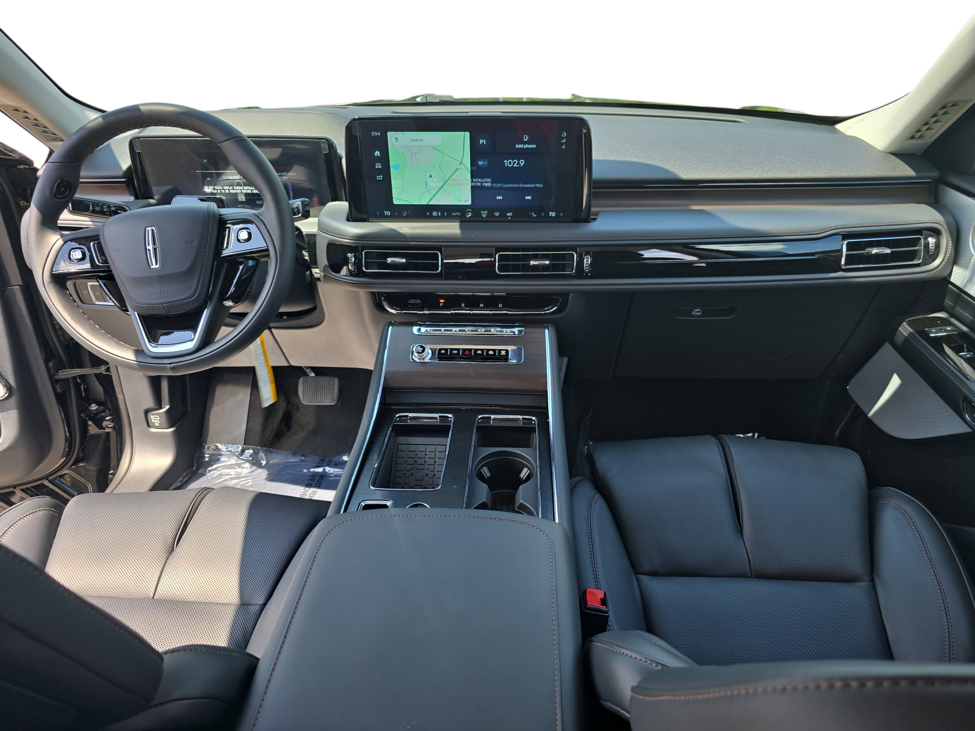 New 2025 Lincoln Aviator Reserve w/ Equipment Group 201A image 9