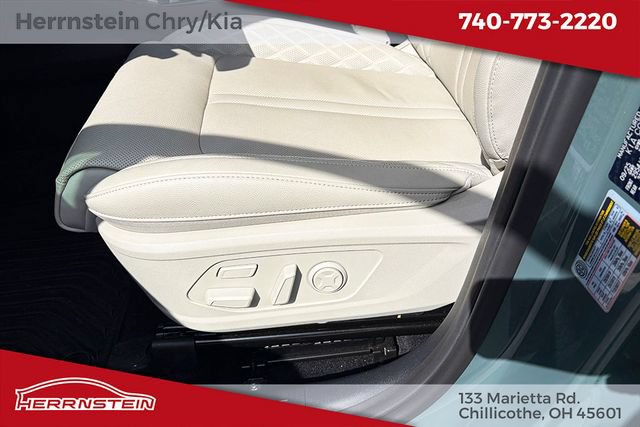 Used 2026 Kia Sorento SX Prestige AWD/4WD image 17
