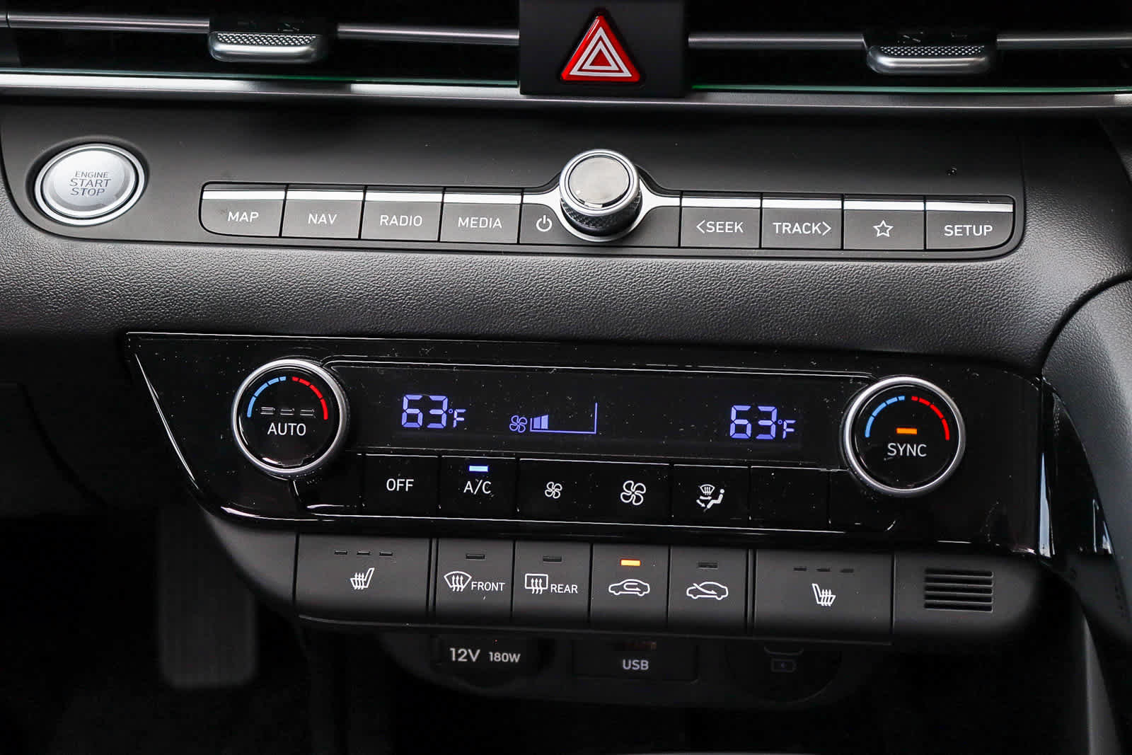 New 2026 Hyundai Elantra Limited FWD image 35