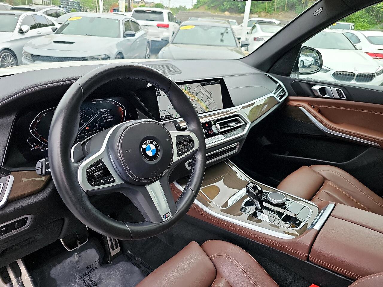 Used 2022 BMW X5 xDrive40i w/ M Sport Package image 28