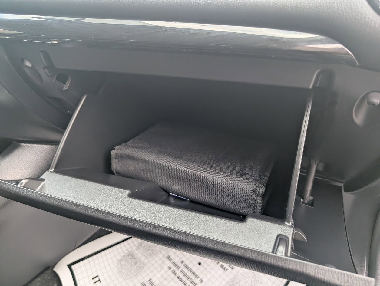 Used 2015 MAZDA MAZDA3 i Sport image 35