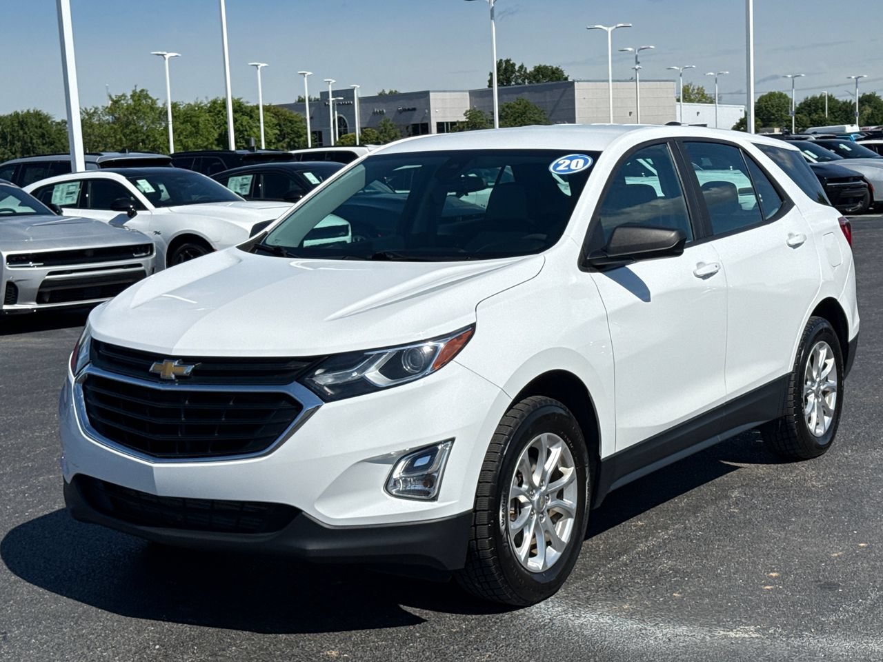 Used 2020 Chevrolet Equinox LS AWD/4WD image 7