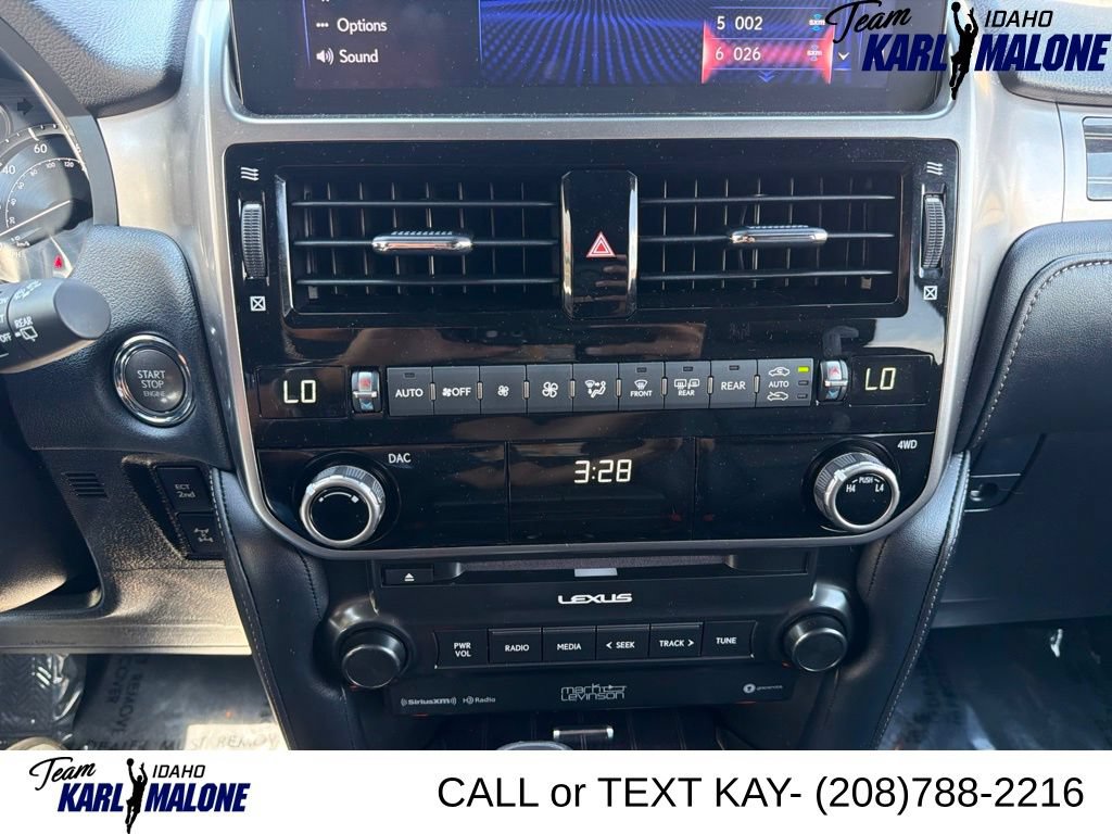 Used 2023 Lexus GX 460 Premium w/ Accessory Package AWD/4WD image 41