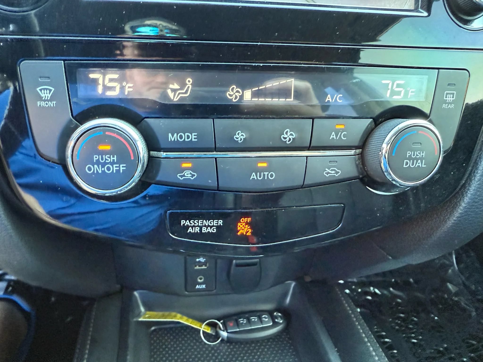 Used 2018 Nissan Rogue Sport SL FWD image 19