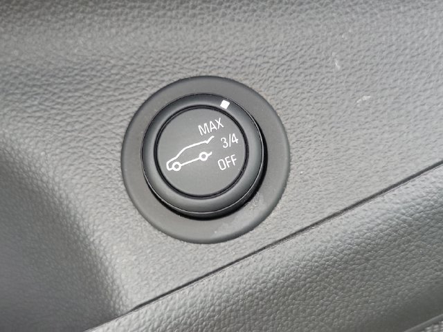Used 2020 Buick Envision Essence FWD image 24