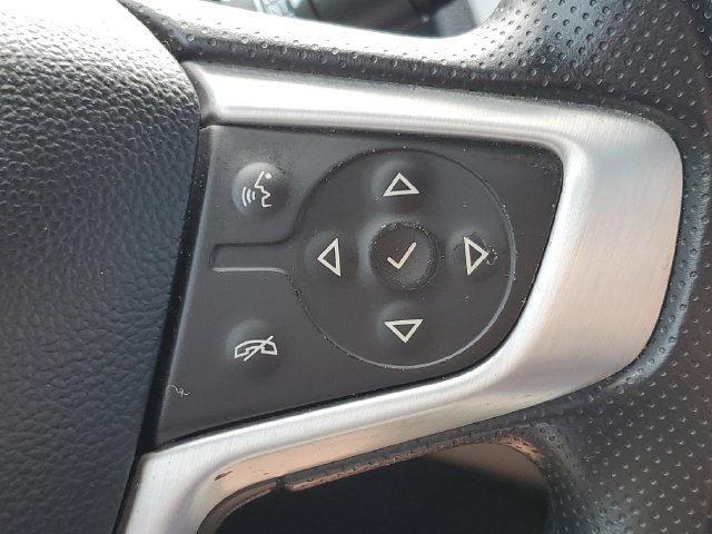 Used 2022 GMC Terrain SLE w/ Driver Convenience Package FWD image 15