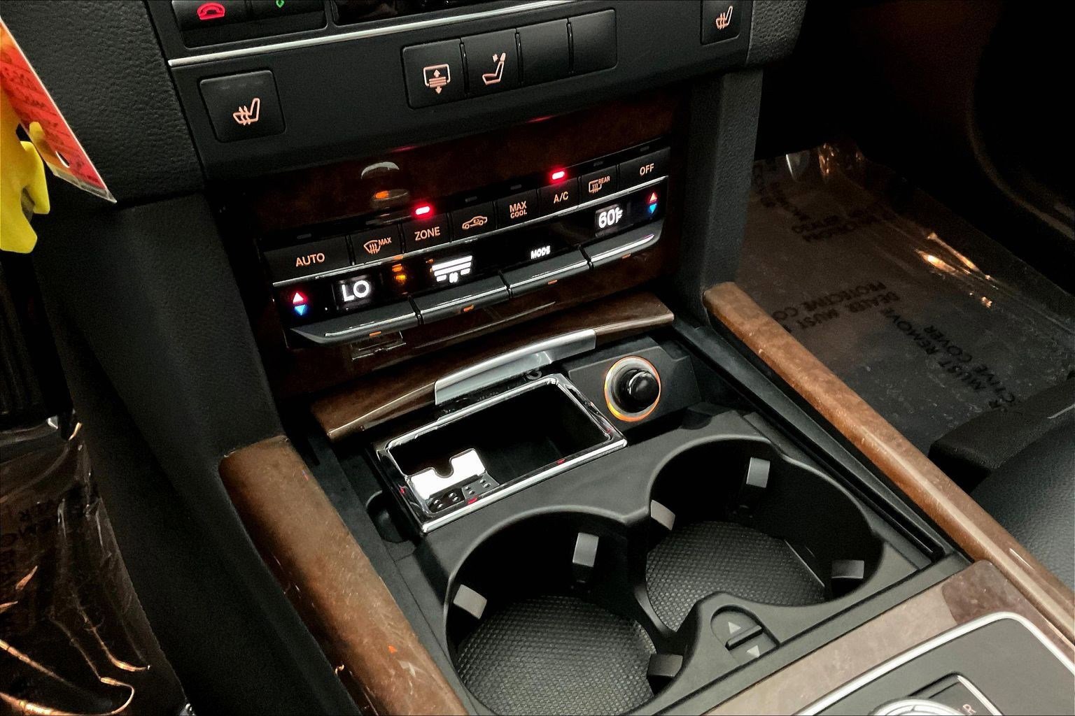 Used 2011 Mercedes-Benz E 350 4MATIC Sedan image 16