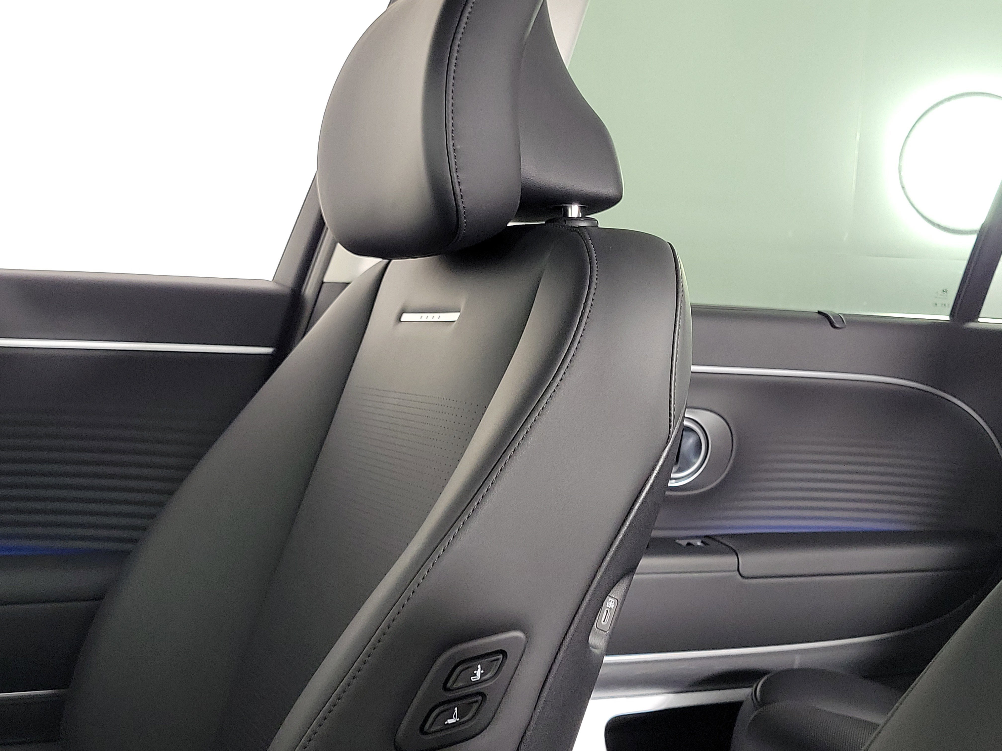 New 2026 Hyundai Ioniq 9 Limited image 27