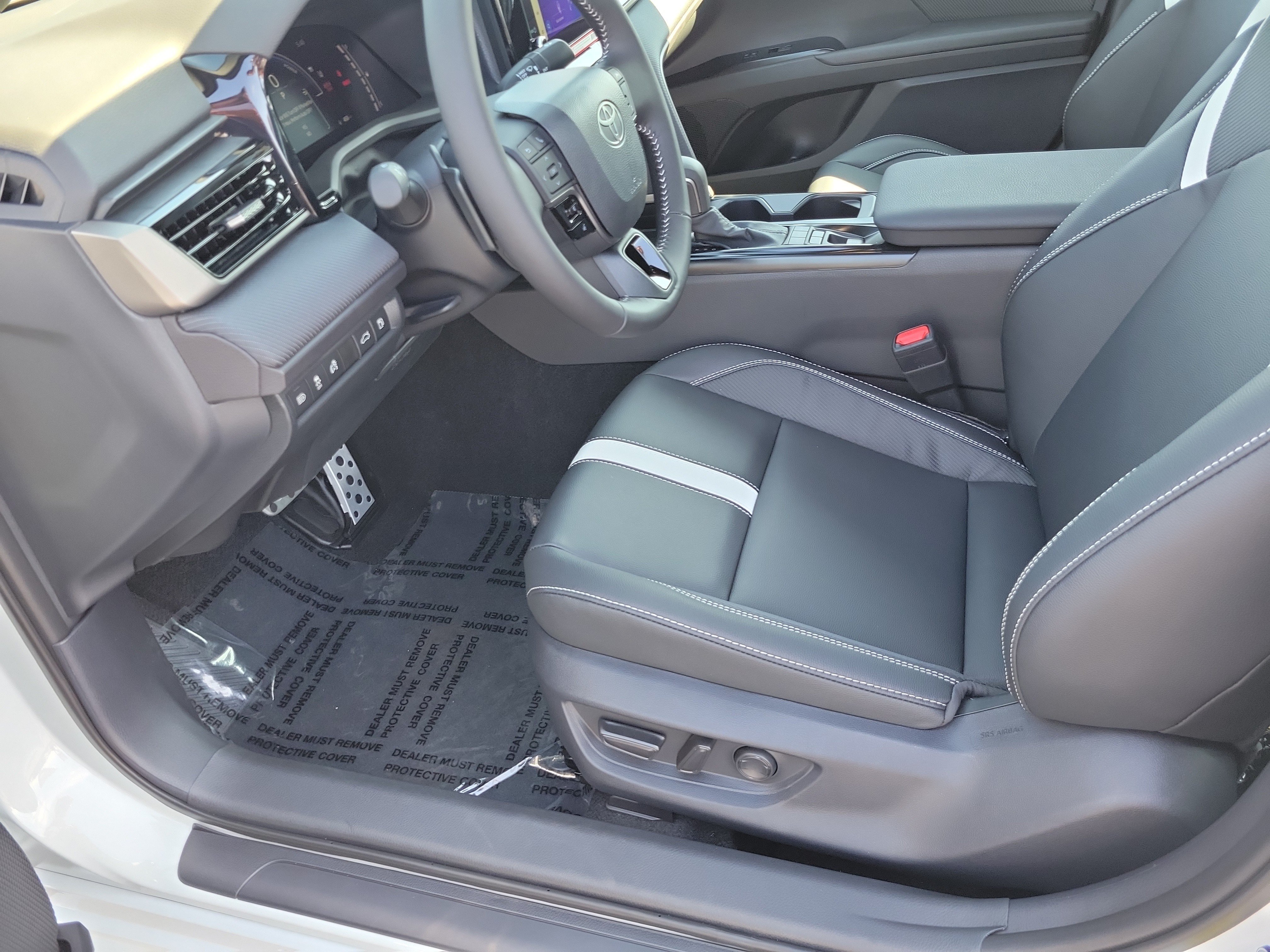 New 2026 Toyota Camry SE AWD/4WD image 20