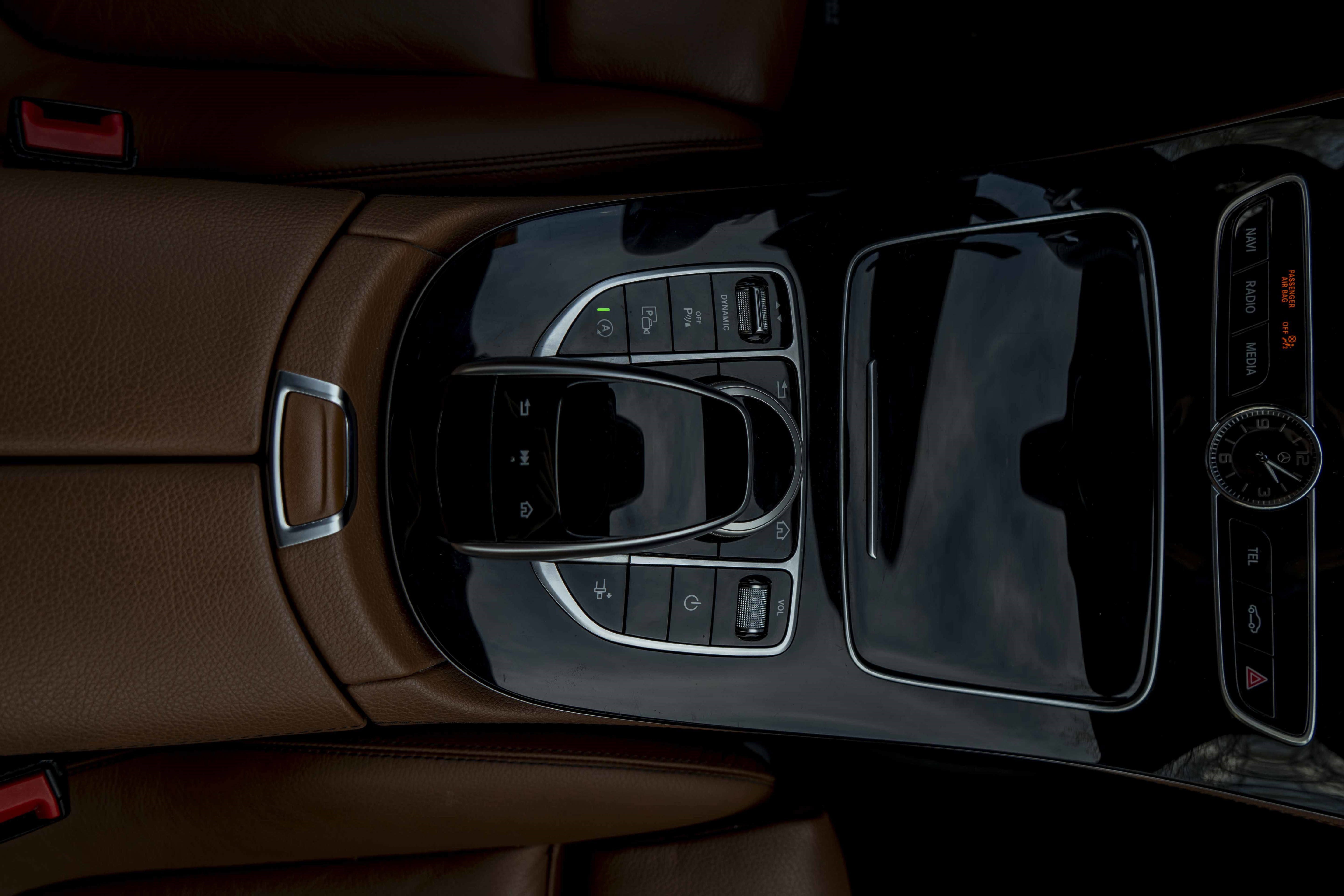 Used 2018 Mercedes-Benz E 400 E 400 image 27