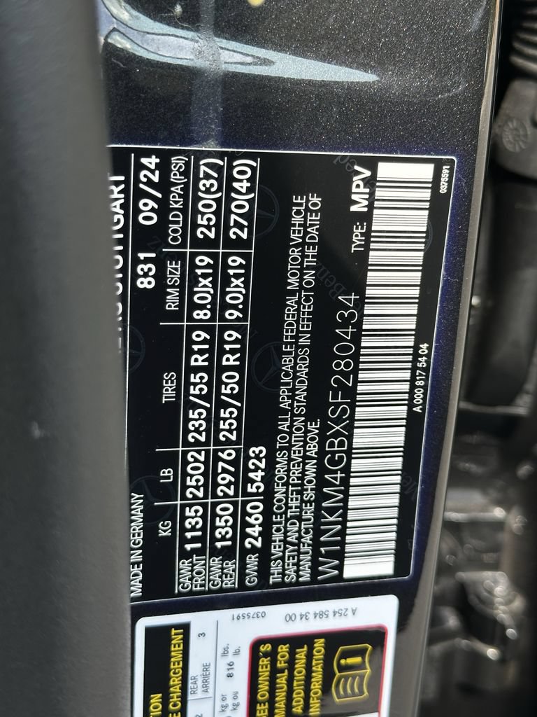 Certified 2025 Mercedes-Benz GLC 300 w/ AMG Line image 36