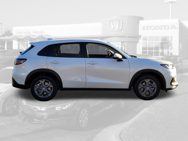 New 2026 Honda HR-V LX image 2
