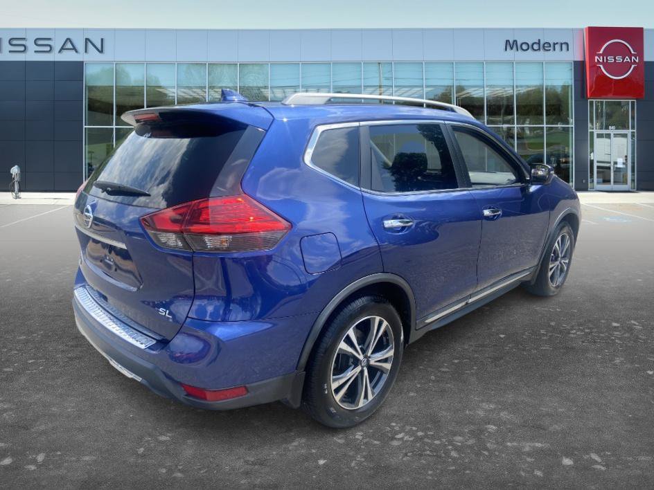 Used 2017 Nissan Rogue SL w/ SL Premium Package FWD image 5