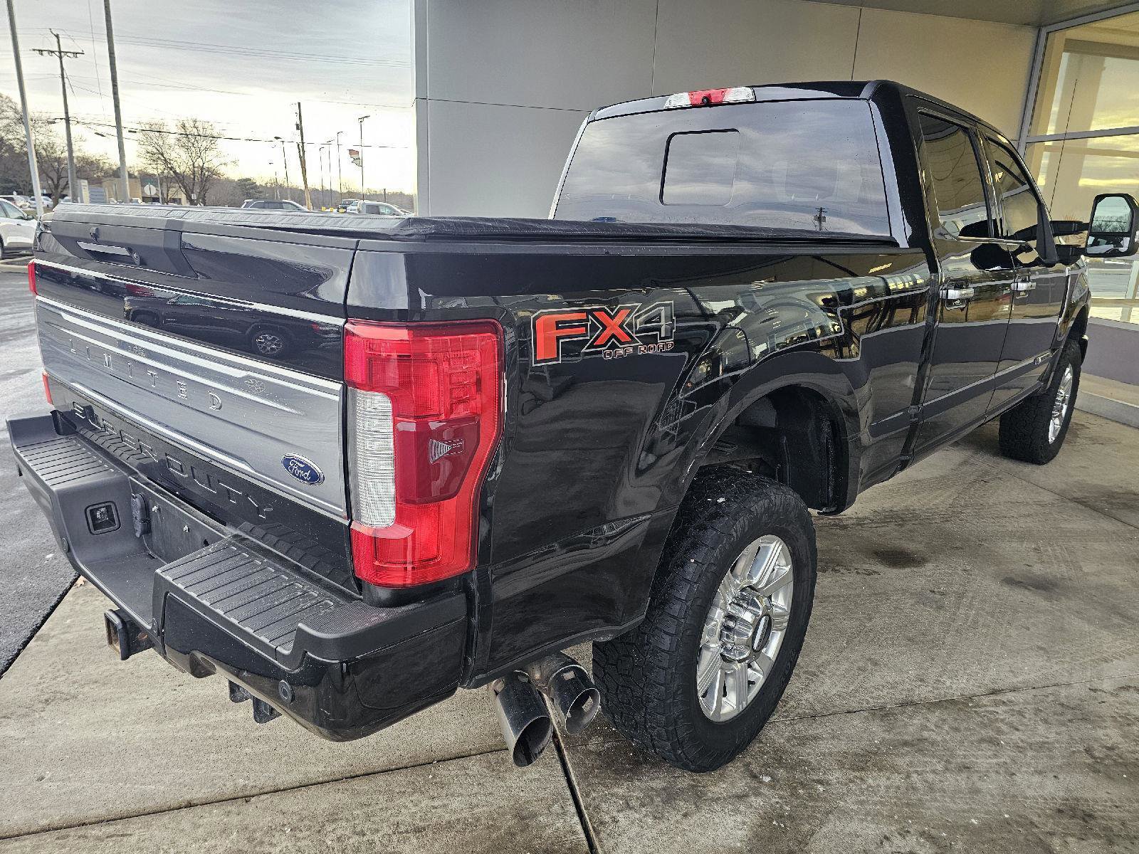 Used 2019 Ford F250 Limited image 5