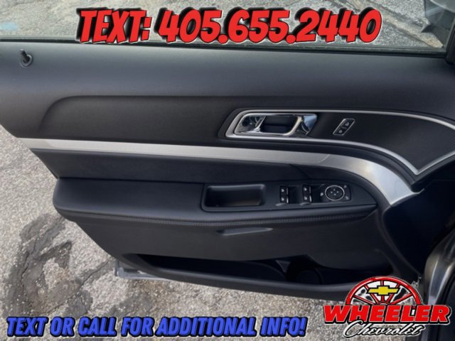 Used 2017 Ford Explorer XLT image 9