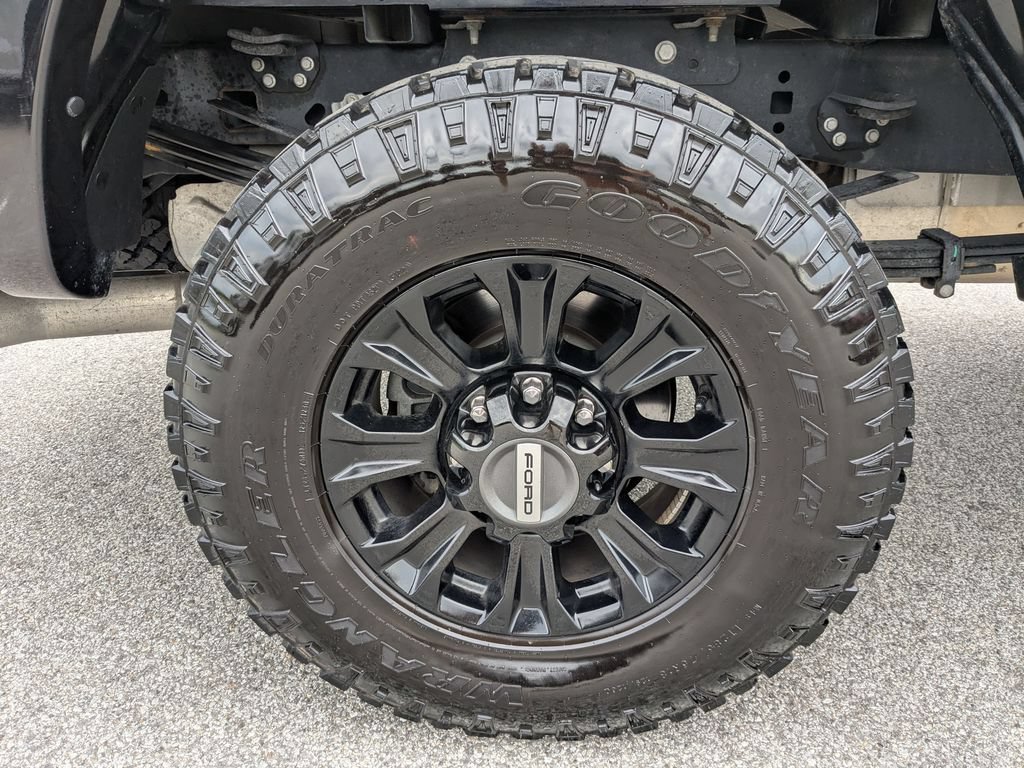 Used 2022 Ford F250 Lariat w/ Tremor Off-Road Package AWD/4WD image 22