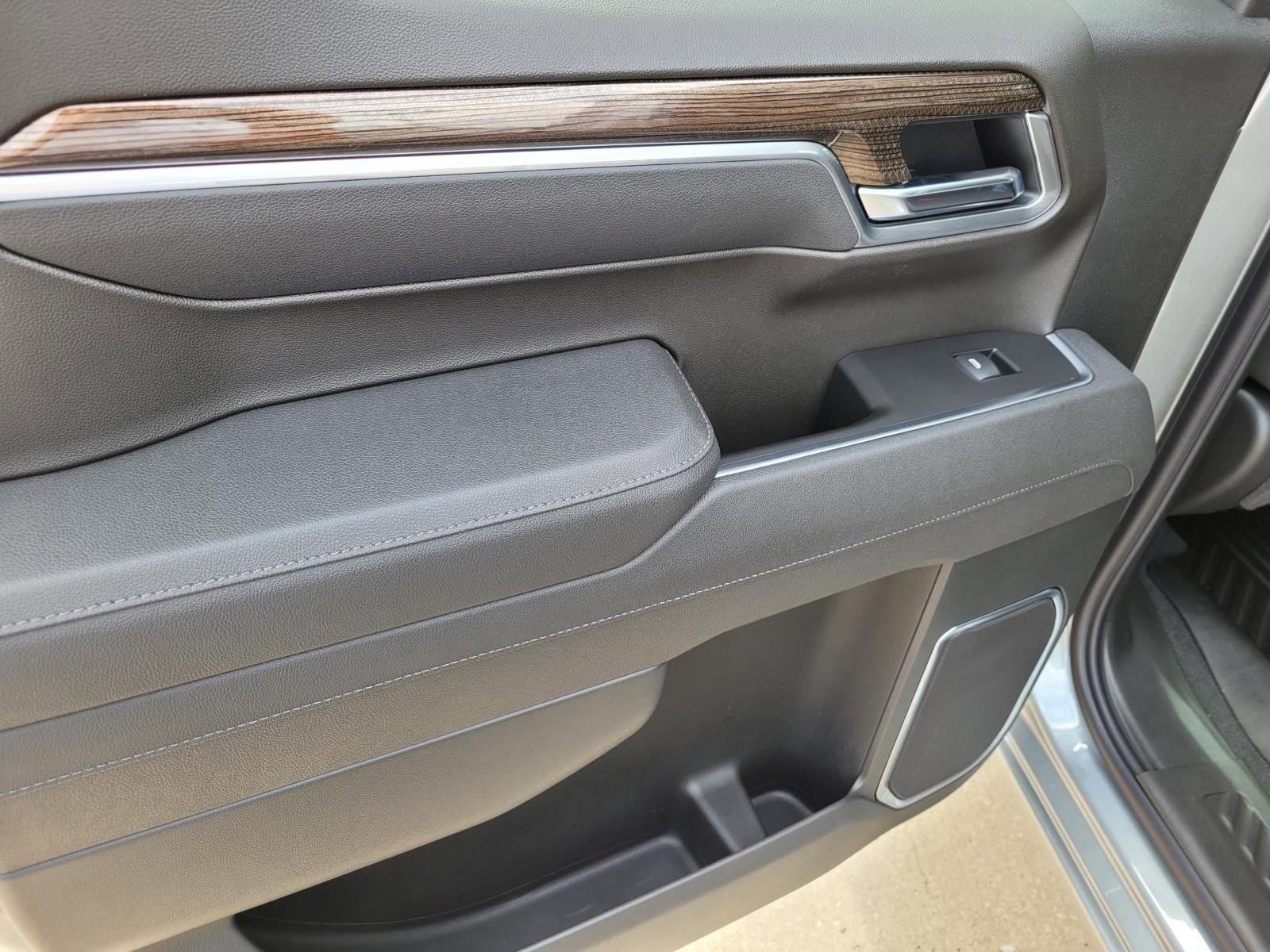 New 2026 Chevrolet Silverado 1500 LT w/ Texas Edition Plus RWD image 7