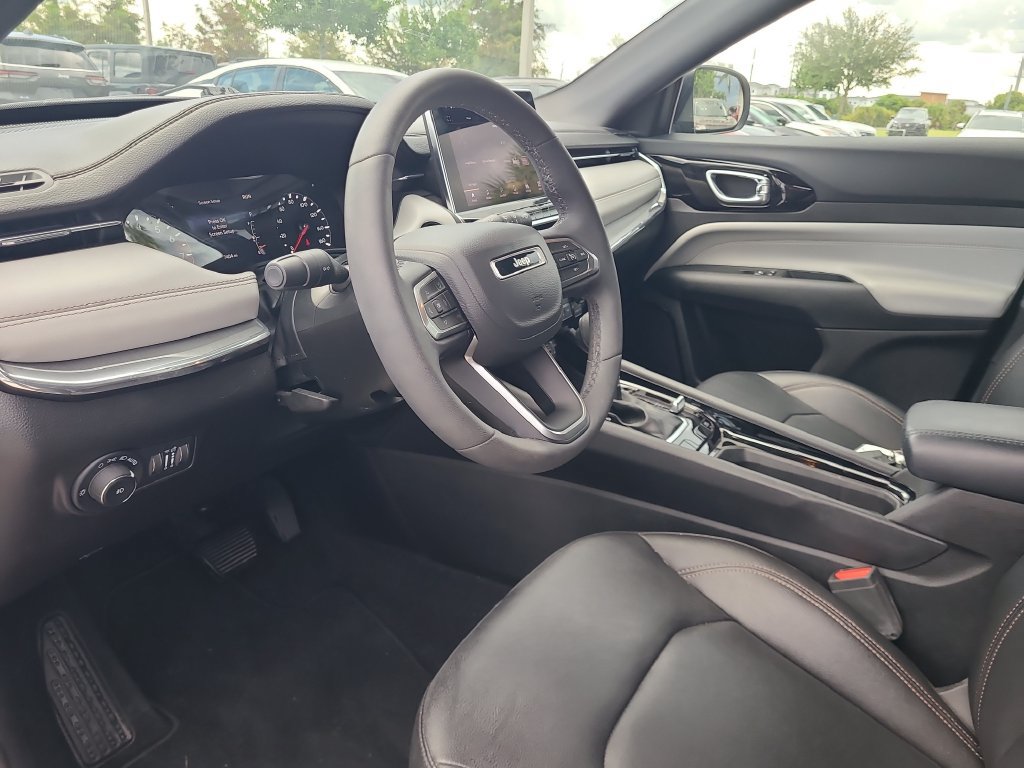 Used 2024 Jeep Compass Limited AWD/4WD image 22