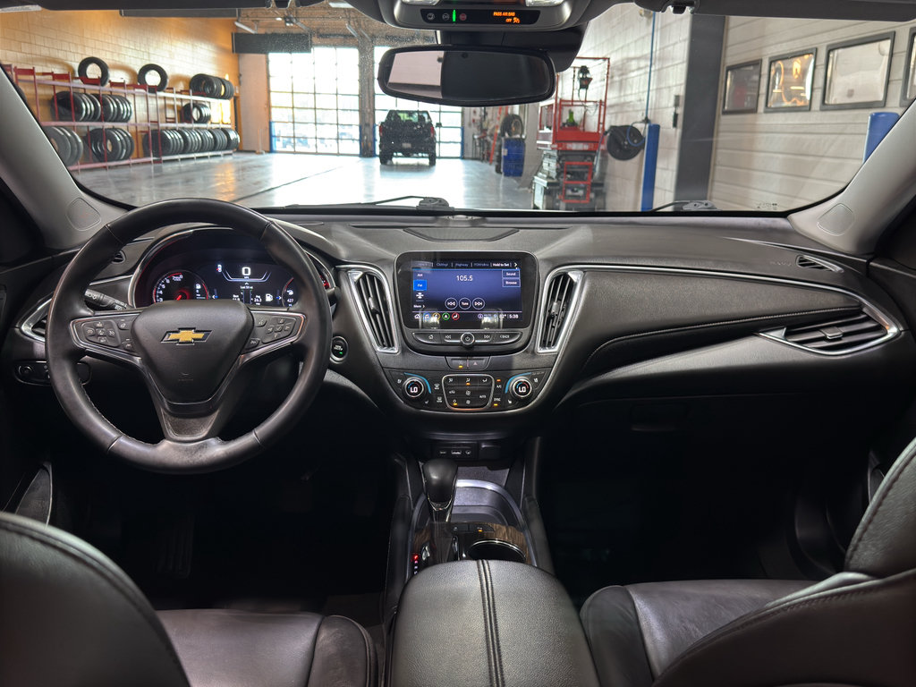 Used 2024 Chevrolet Malibu LT FWD image 12