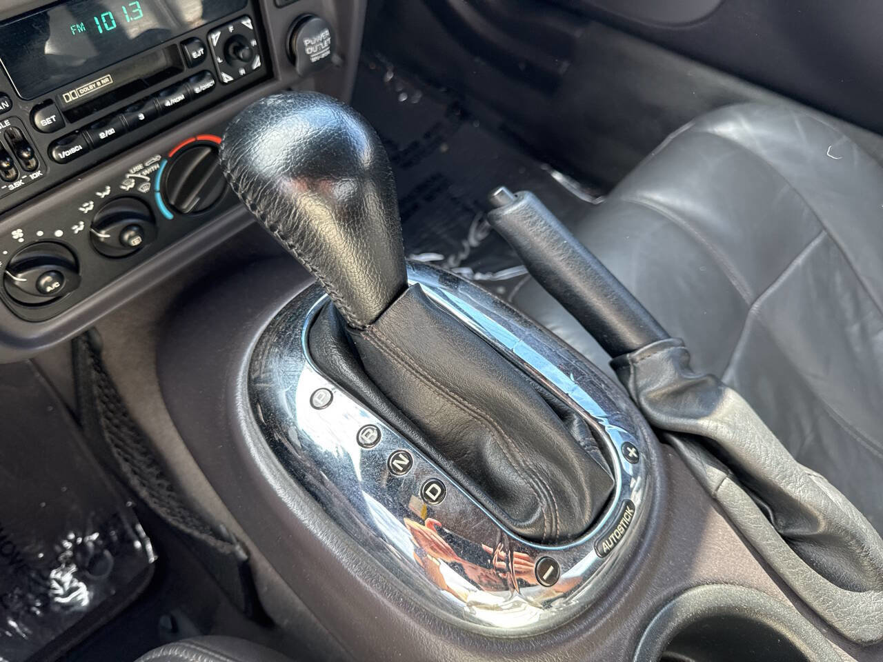 Used 2001 Chrysler Prowler image 21