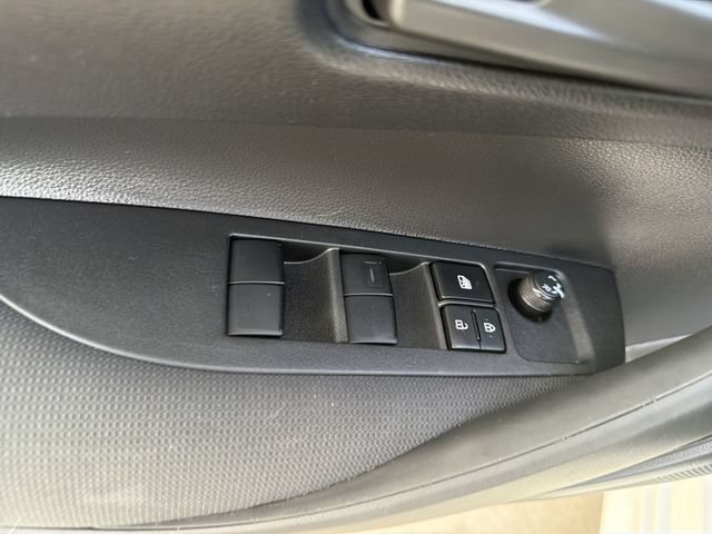 Certified 2025 Toyota Corolla LE FWD image 10