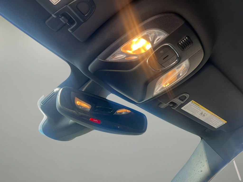 Used 2024 Jeep Compass Trailhawk image 23