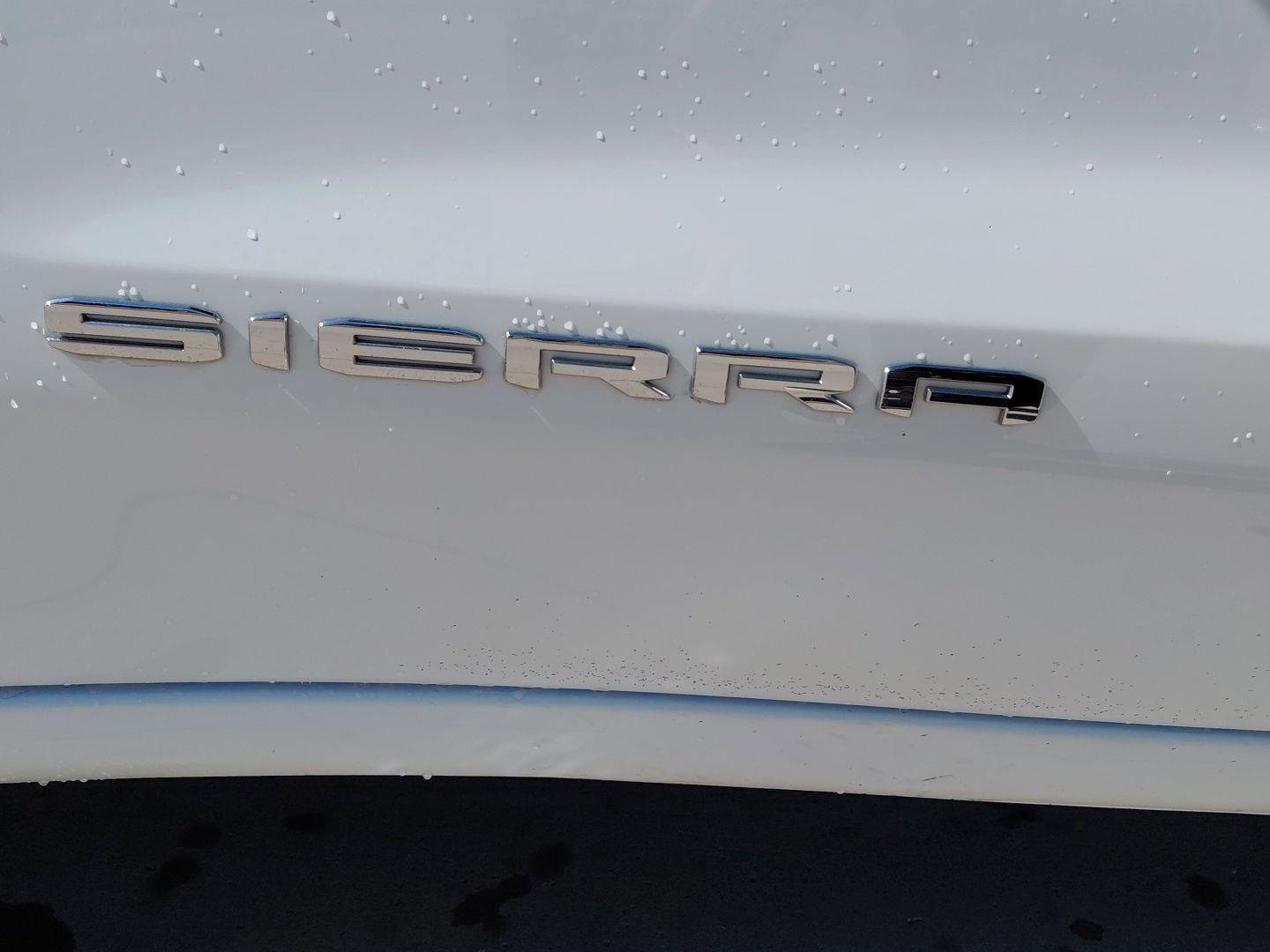 Used 2024 GMC Sierra 1500 Pro w/ Graphite Edition image 22