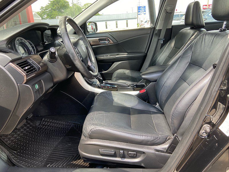 Used 2016 Honda Accord EX-L image 10