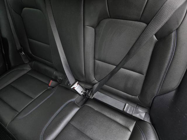 Used 2025 Buick Envista Sport Touring w/ Experience Buick Package FWD image 14