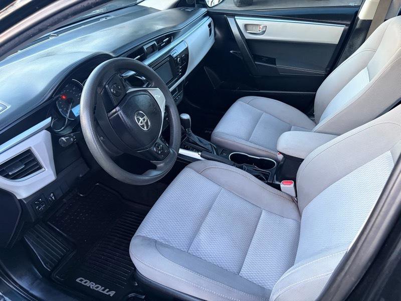 Used 2015 Toyota Corolla LE FWD image 9