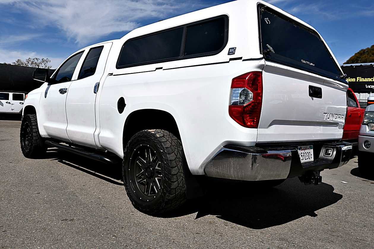 Used 2016 Toyota Tundra SR w/ Tow Package image 5