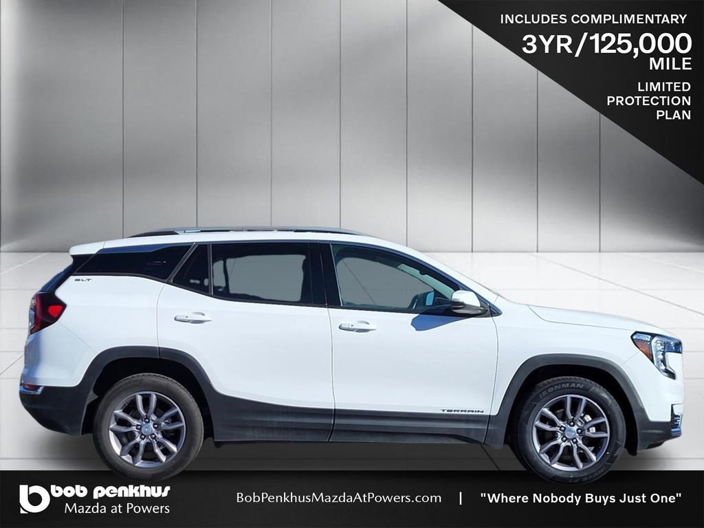 Used 2024 GMC Terrain SLT image 24