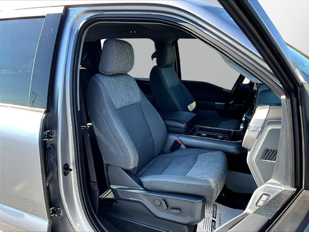 Used 2022 Ford F150 XLT w/ Equipment Group 302A High AWD/4WD image 31