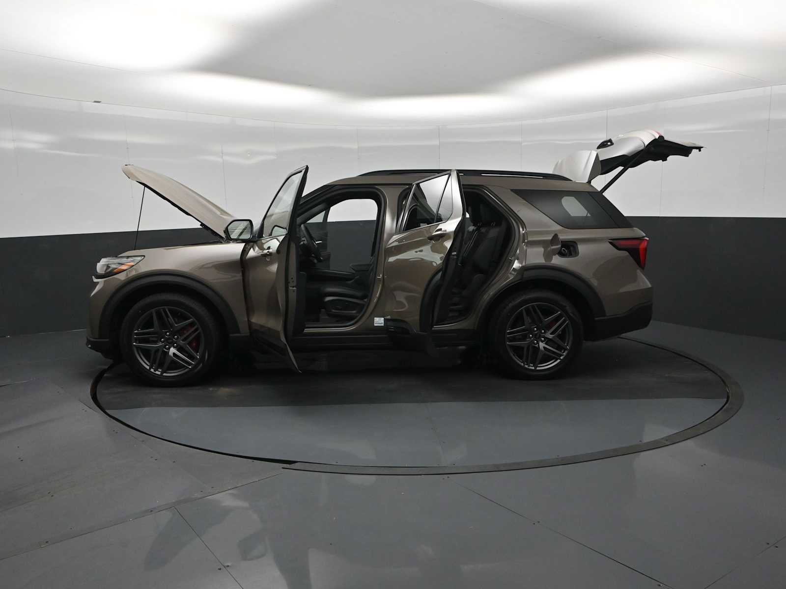 New 2026 Ford Explorer ST image 38