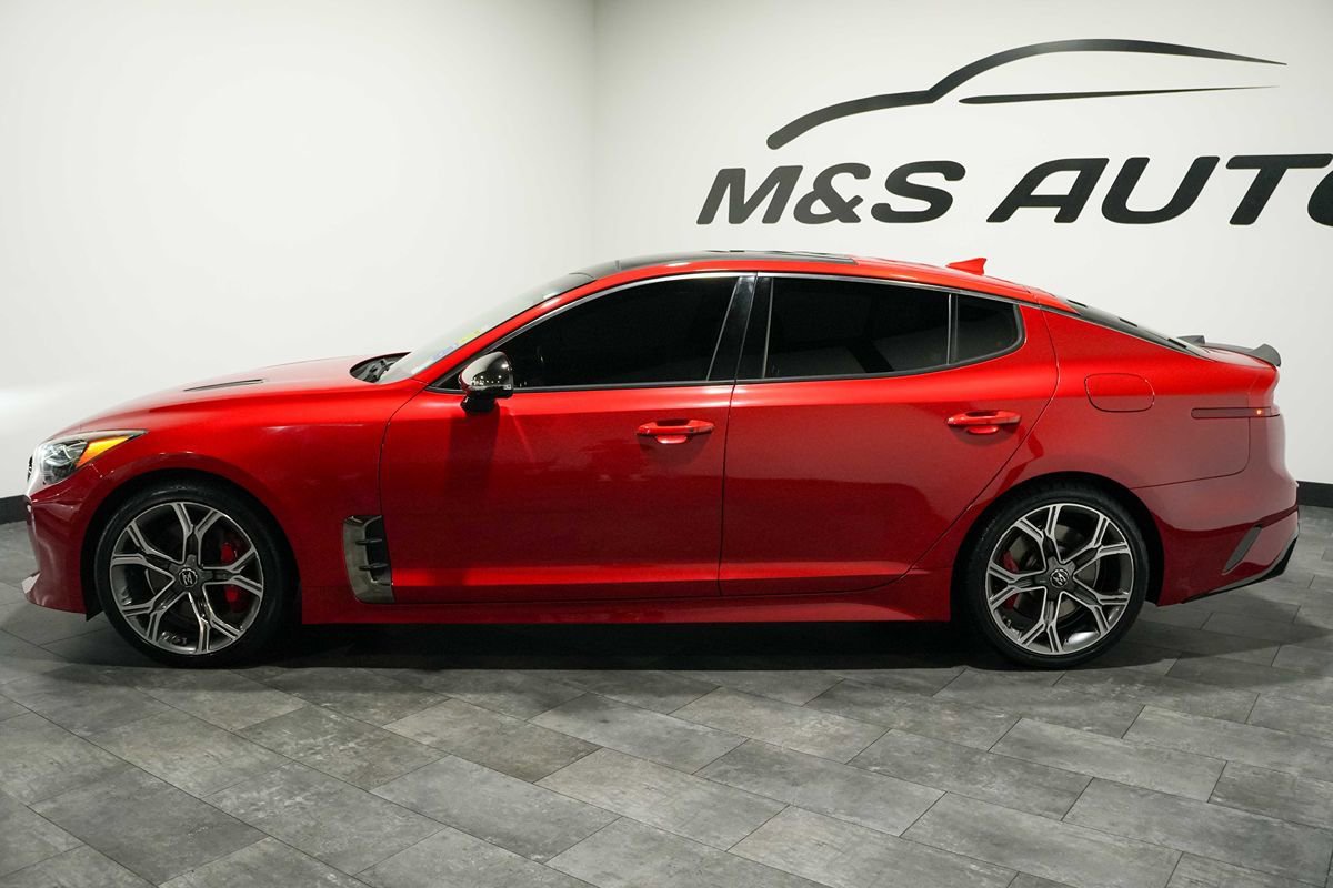 Used 2019 Kia Stinger GT1 RWD image 3