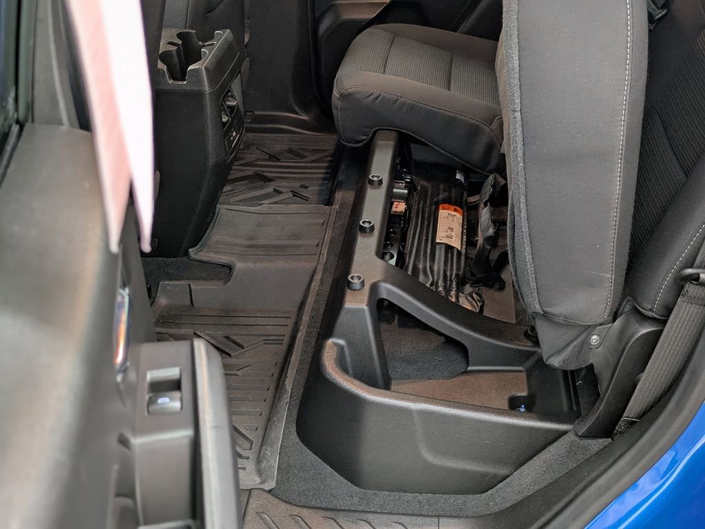 Used 2023 GMC Canyon Elevation w/ Convenience Package image 12
