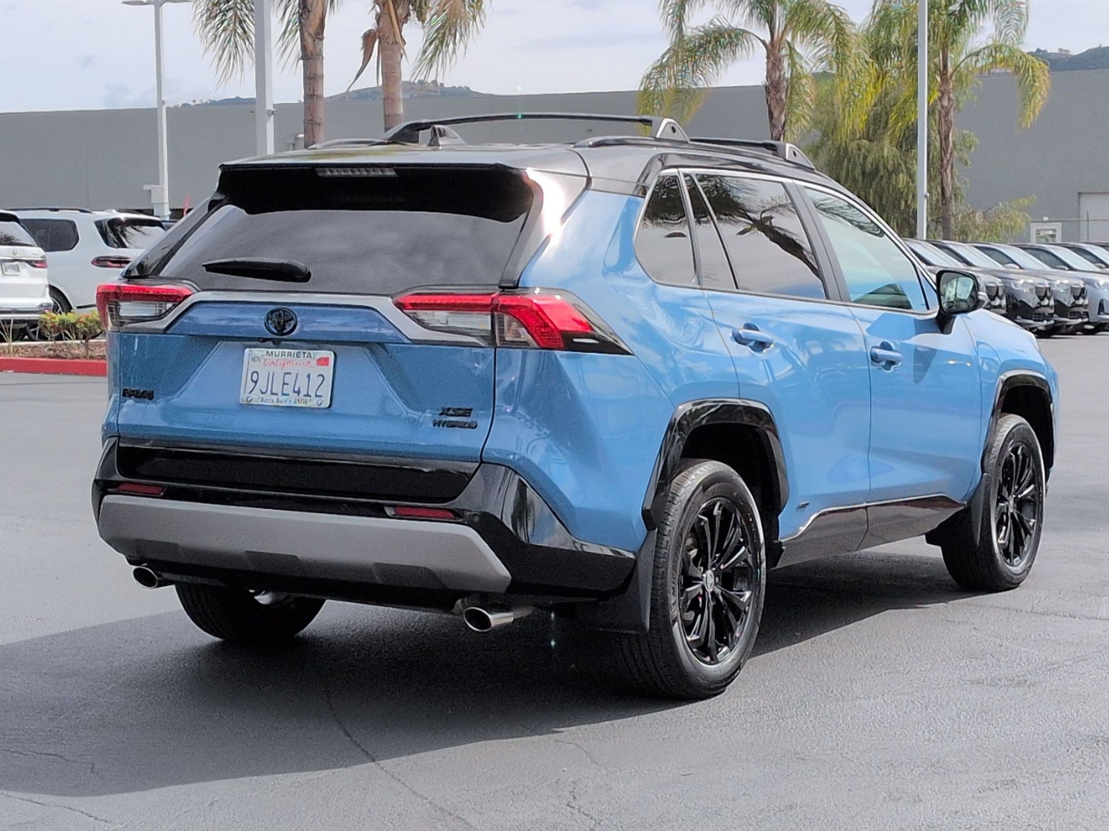 Used 2023 Toyota RAV4 XSE AWD/4WD image 10