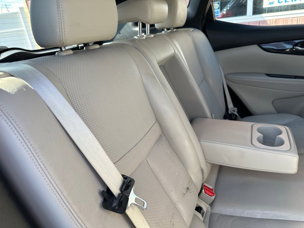 Used 2017 Nissan Rogue Sport SL image 14
