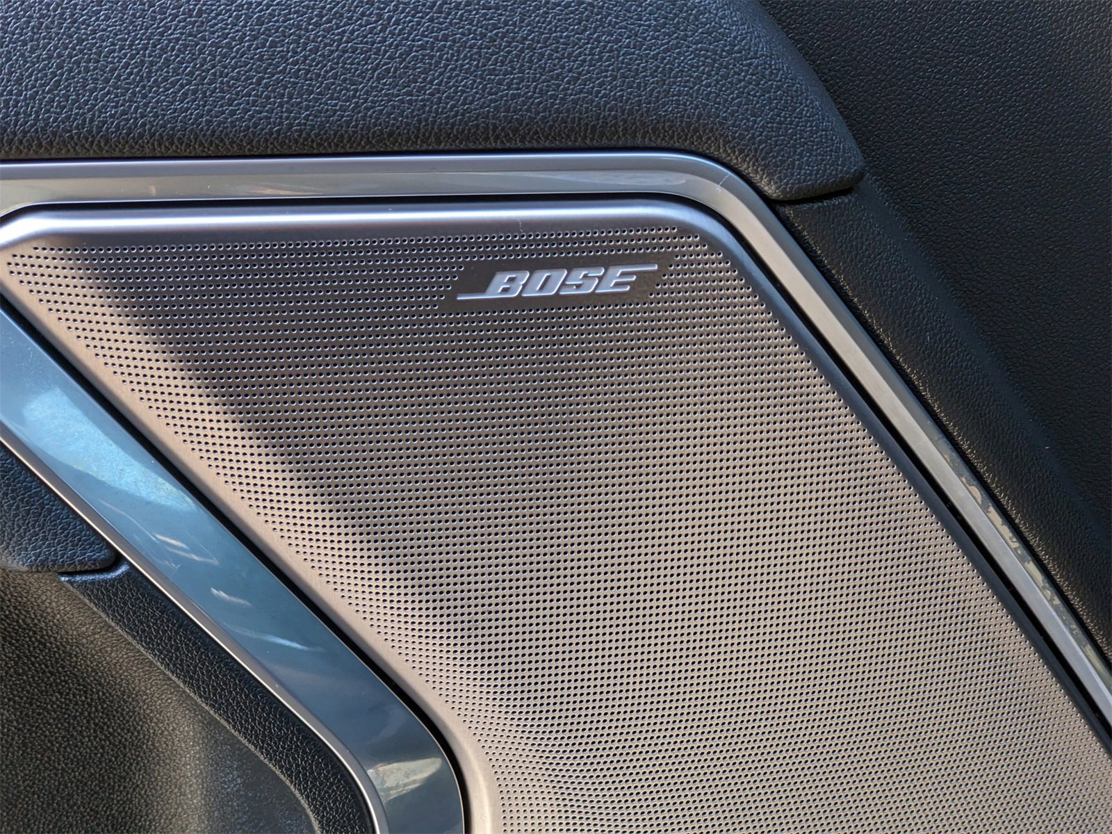 Used 2025 Chevrolet Silverado 1500 High Country image 20