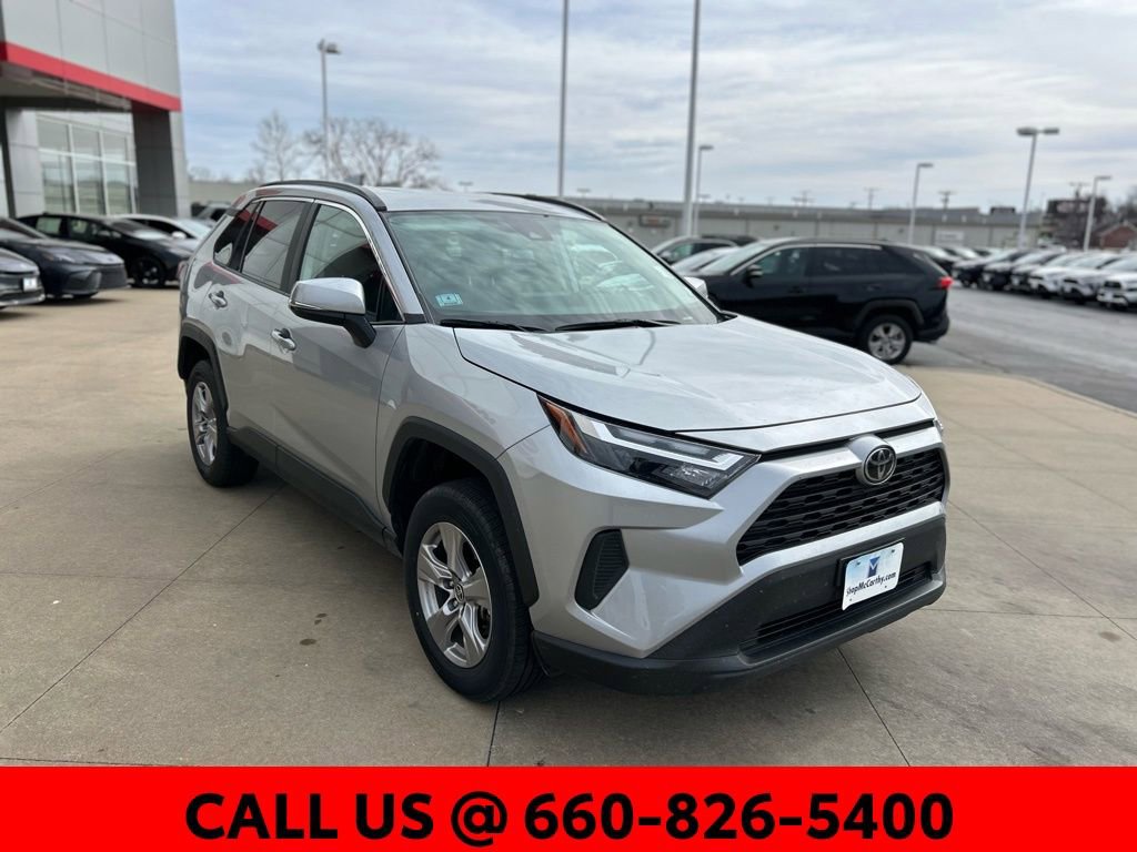 Used 2025 Toyota RAV4 XLE video 2