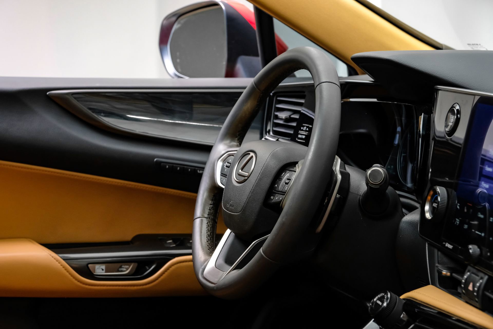 Used 2024 Lexus NX 250 250 Premium w/ Towing Package (2000 Lbs) image 18