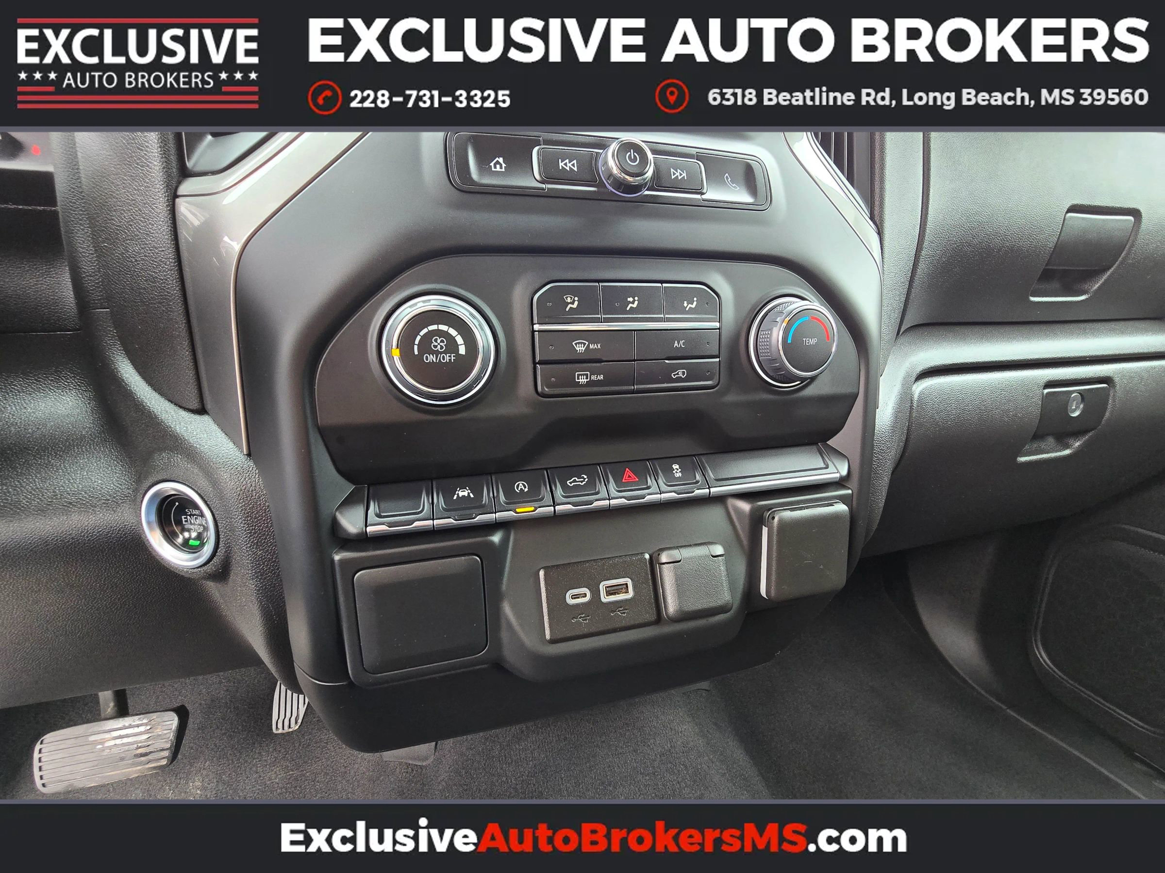Used 2024 Chevrolet Silverado 1500 Custom image 18